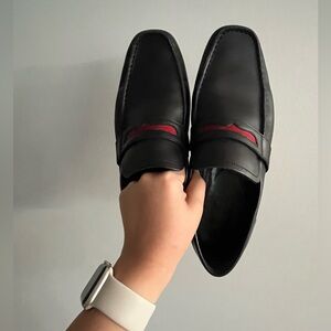 Authentic Gucci men’s loafer 8.5